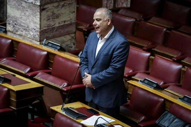 Σαρίδης, Λυκούδης γυρίζουν την πλάτη στον Τσίπρα -Δεν δίνουν ψήφο εμπιστοσύνης